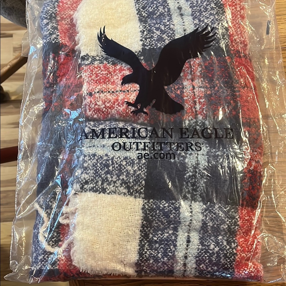 American Eagle plaid blanket scarf